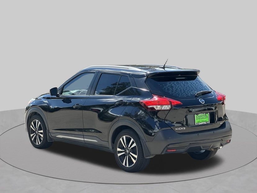 2020 Nissan Kicks - Image 1