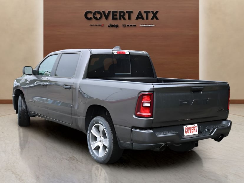 2026 Ram 1500 - Image 2