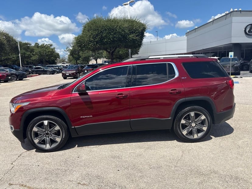 2017 GMC Acadia - Image 2