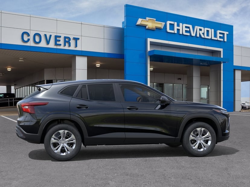 2026 Chevrolet Trax - Image 2