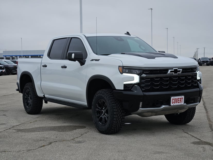 2026 Chevrolet Silverado - Image 2