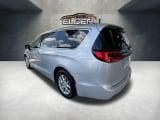 2023 Chrysler Pacifica - Preview 5