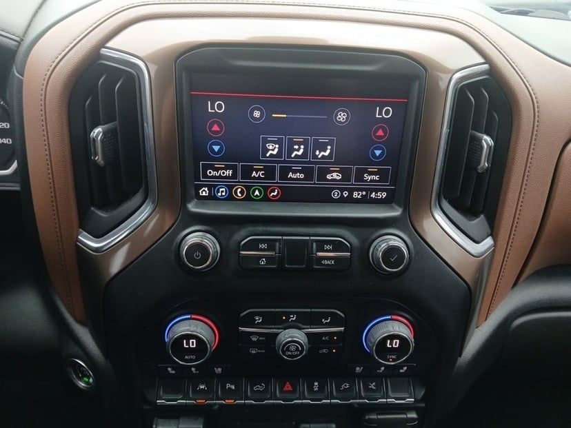 2022 Chevrolet Silverado LTD - Image 3