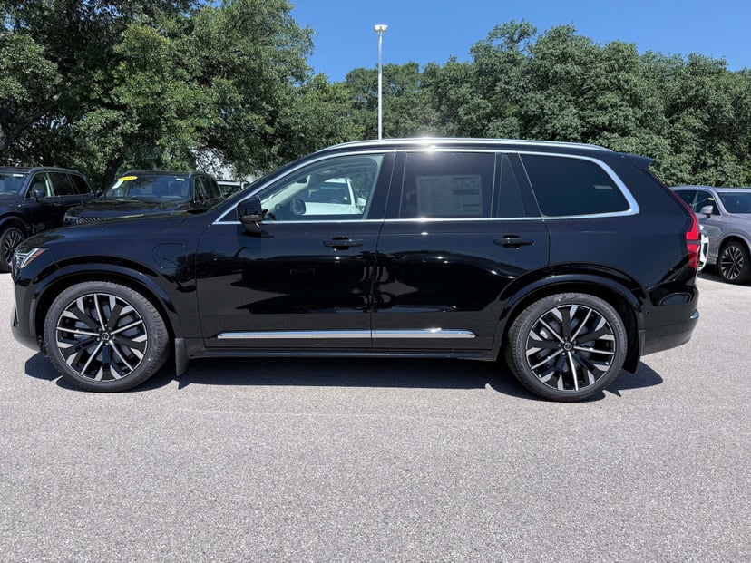 2026 Volvo XC90 - Image 1