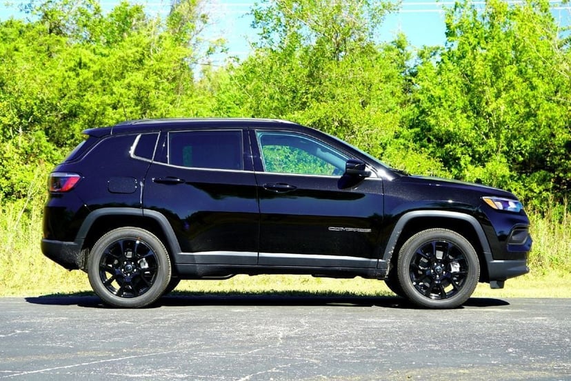2026 Jeep Compass - Image 2