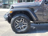 2025 Jeep Wrangler - Preview 9