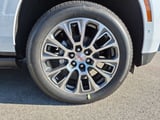 2026 GMC Yukon - Preview 13