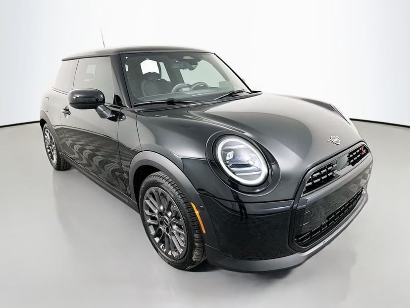 2026 MINI Hardtop - Image 1