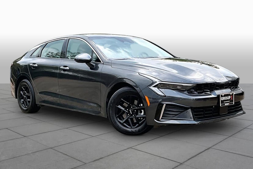 2026 Kia K5 - Image 1