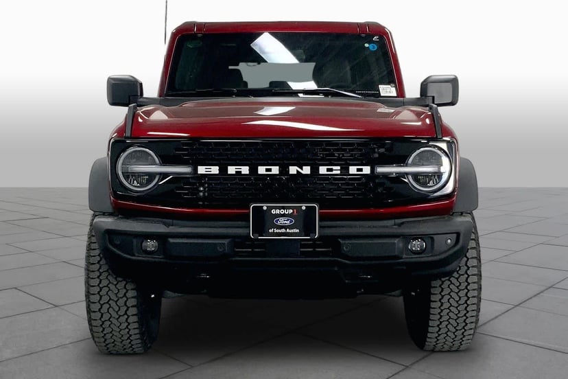 2026 Ford Bronco - Image 3