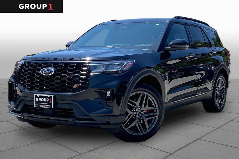 2025 Ford Explorer - Image 1