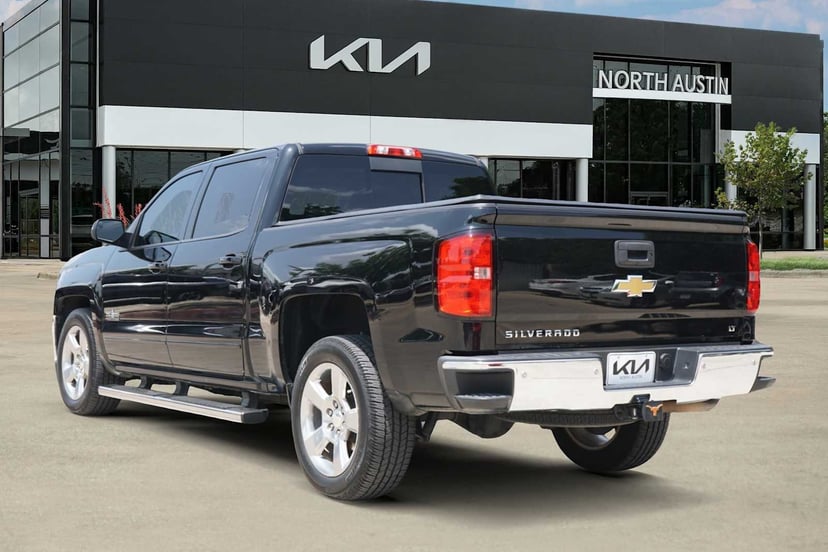 2018 Chevrolet Silverado 1500 - Image 3