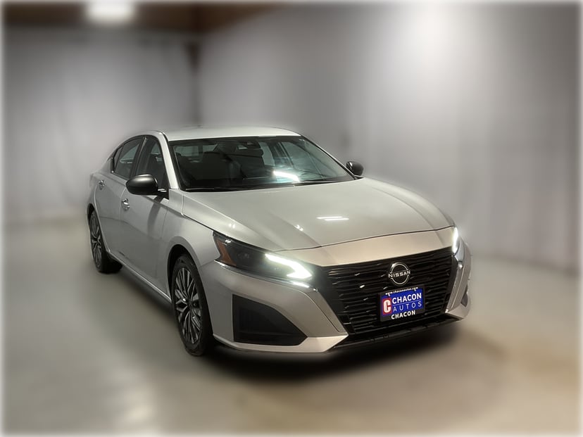 2024 Nissan Altima - Image 1