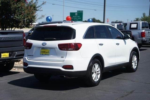 2019 Kia Sorento - Image 2
