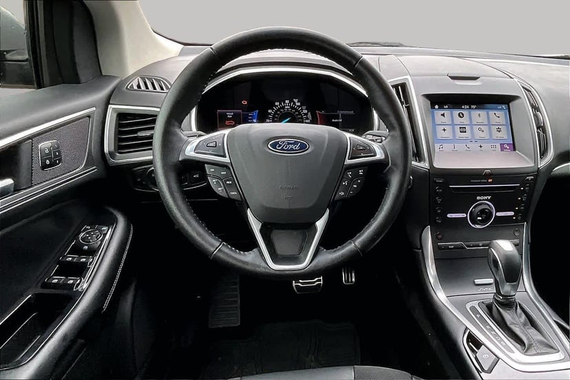2016 Ford Edge - Image 2