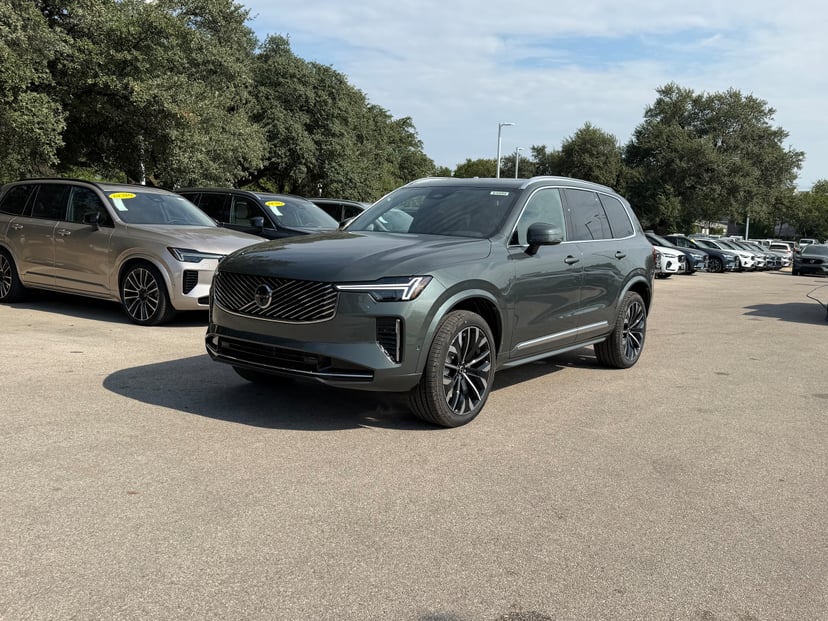 2027 Volvo XC90 - Image 1