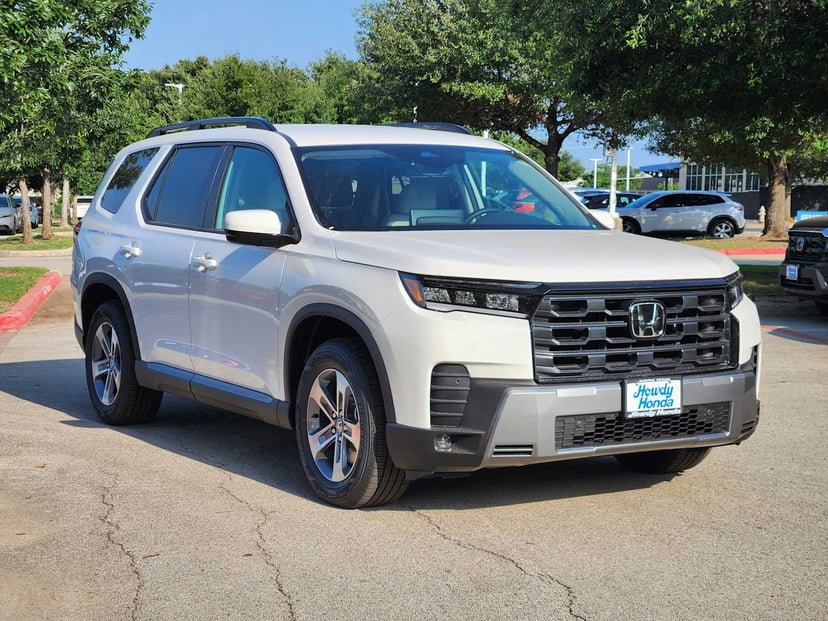 2026 Honda Pilot - Image 2