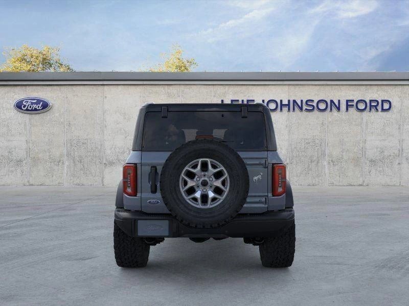 2025 Ford Bronco - Image 3