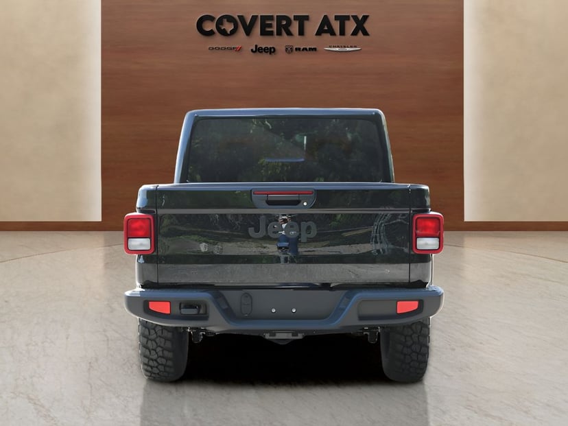 2026 Jeep Gladiator - Image 3