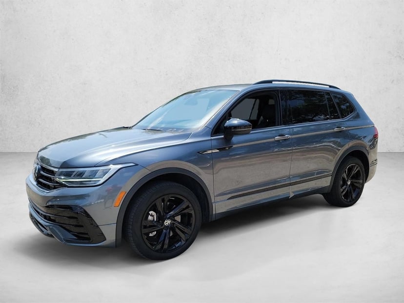 2023 Volkswagen Tiguan - Image 1