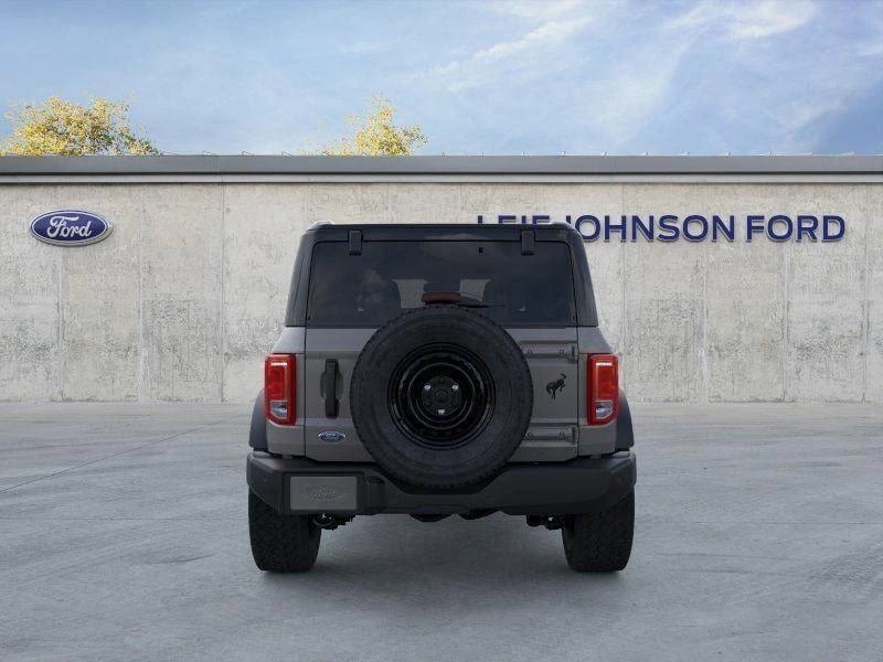 2026 Ford Bronco - Image 1