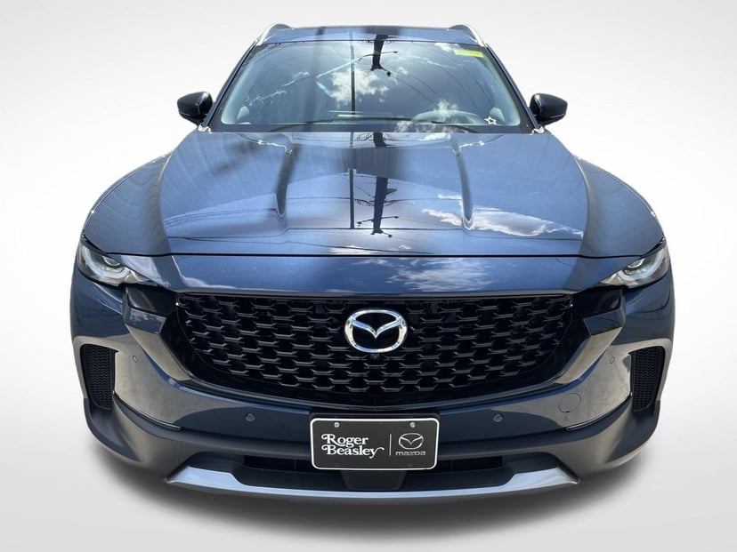 2025 Mazda CX-50 - Image 2
