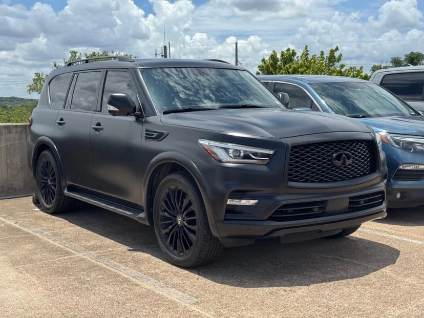 2023 INFINITI QX80 - Image 1