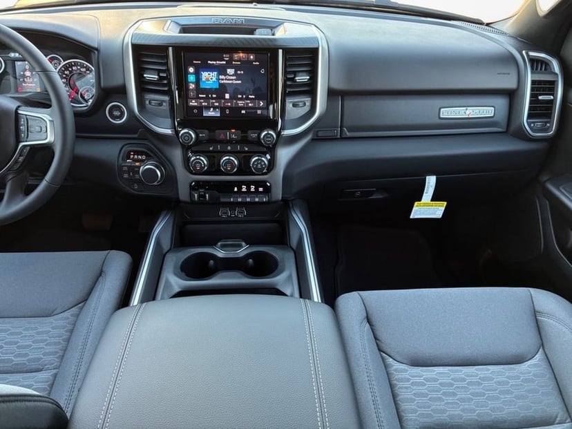 2026 Ram 1500 - Image 2