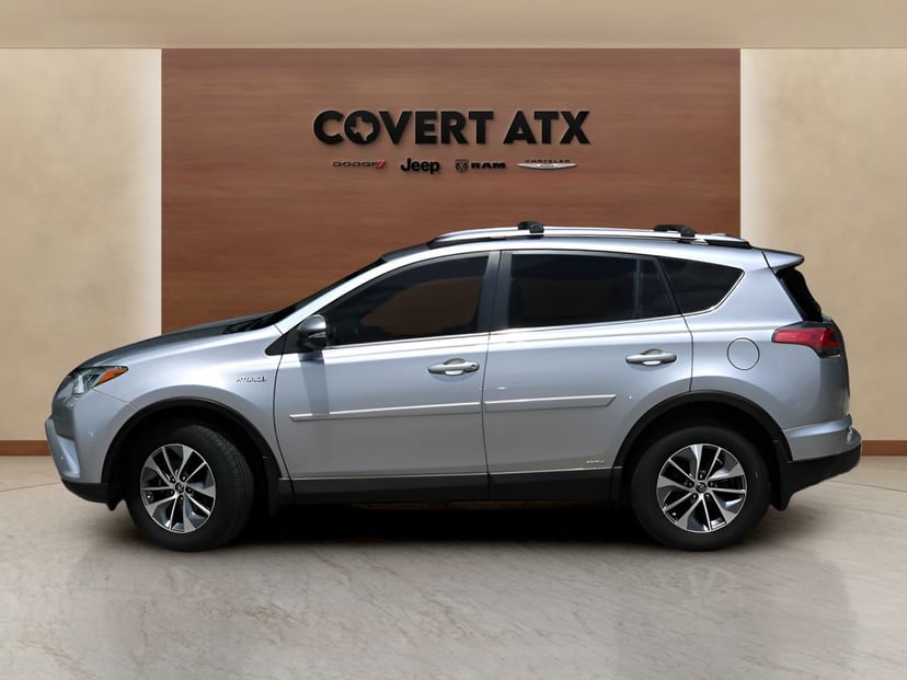 2017 Toyota RAV4 Hybrid - Image 2