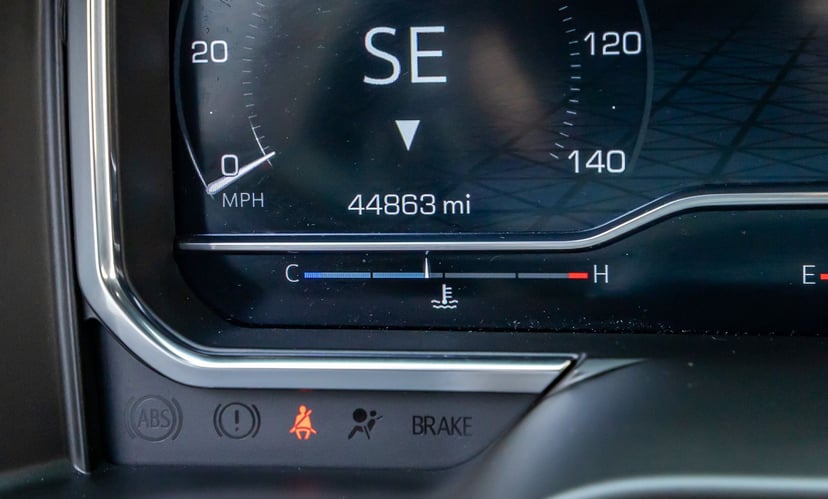 2025 GMC Sierra - Image 3