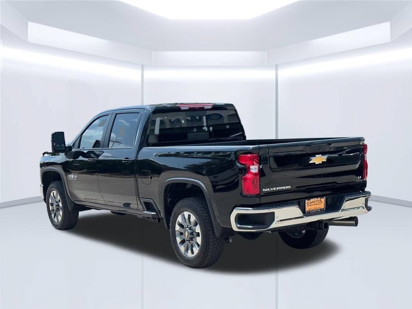2026 Chevrolet Silverado 2500 HD - Image 3
