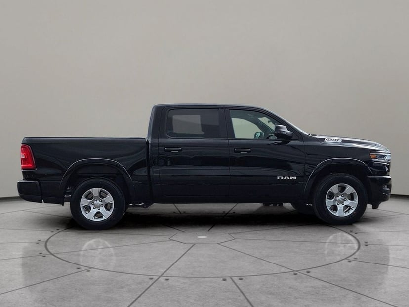 2026 Ram 1500 - Image 2