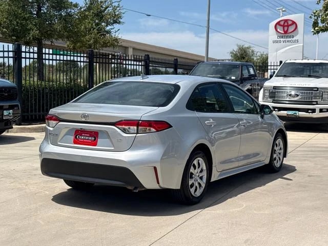 2025 Toyota Corolla - Image 3