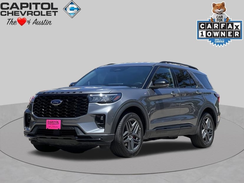 2025 Ford Explorer - Image 2