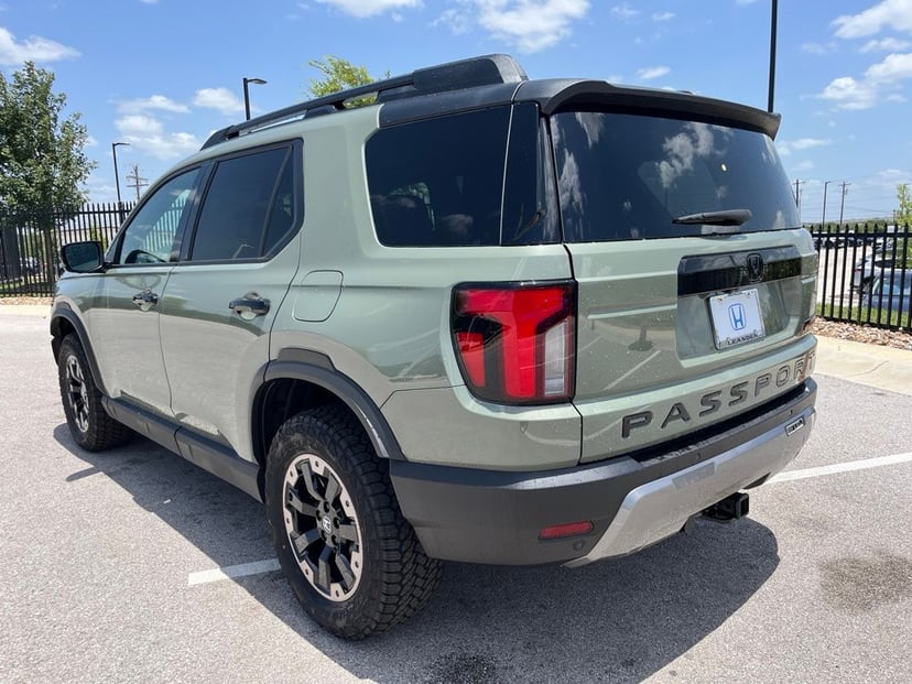 2026 Honda Passport - Image 3