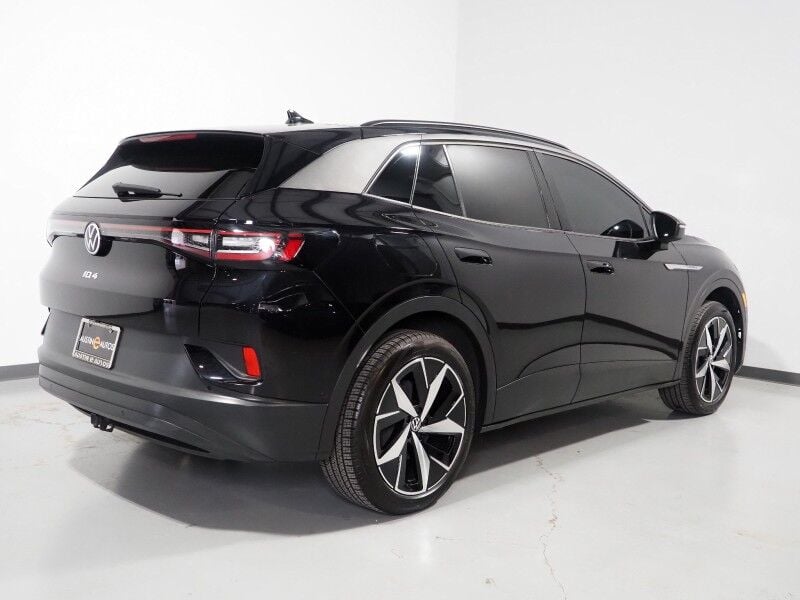 2023 Volkswagen ID.4 Pro S AWD - Image 2