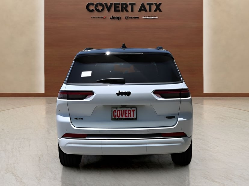 2026 Jeep Grand Cherokee L - Image 3