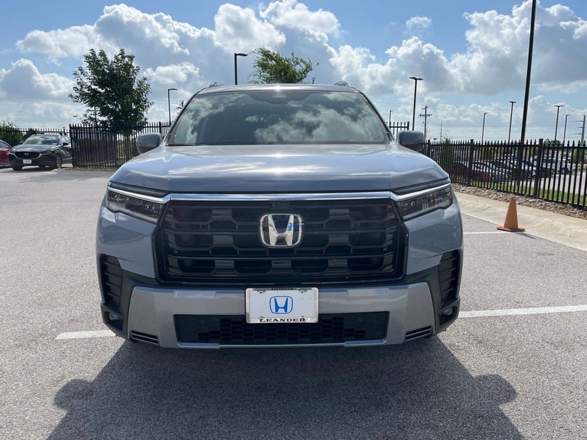 2026 Honda Pilot - Image 3