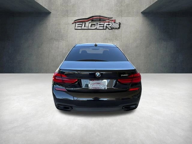 2019 BMW 7 Series - Image 3