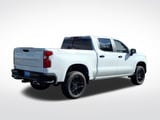 2026 Chevrolet Silverado 1500 - Preview 3