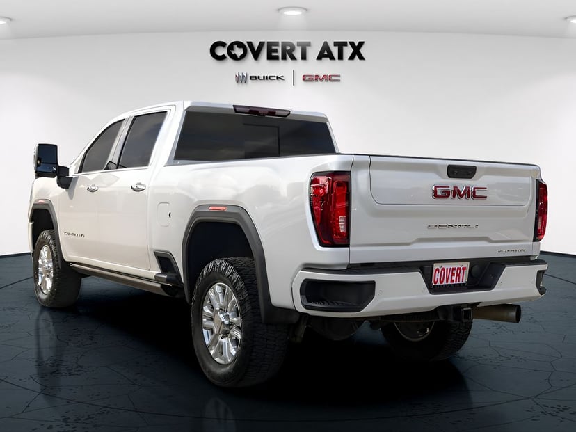 2023 GMC Sierra HD - Image 3