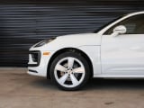 2026 Porsche Macan - Preview 13
