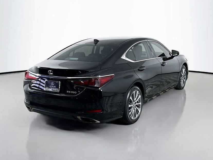 2019 LEXUS ES - Image 3