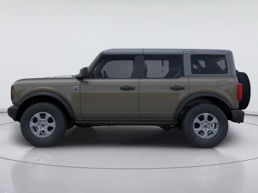 2026 Ford Bronco - Image 3