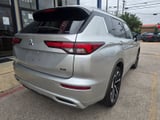 2022 Mitsubishi Outlander - Preview 8