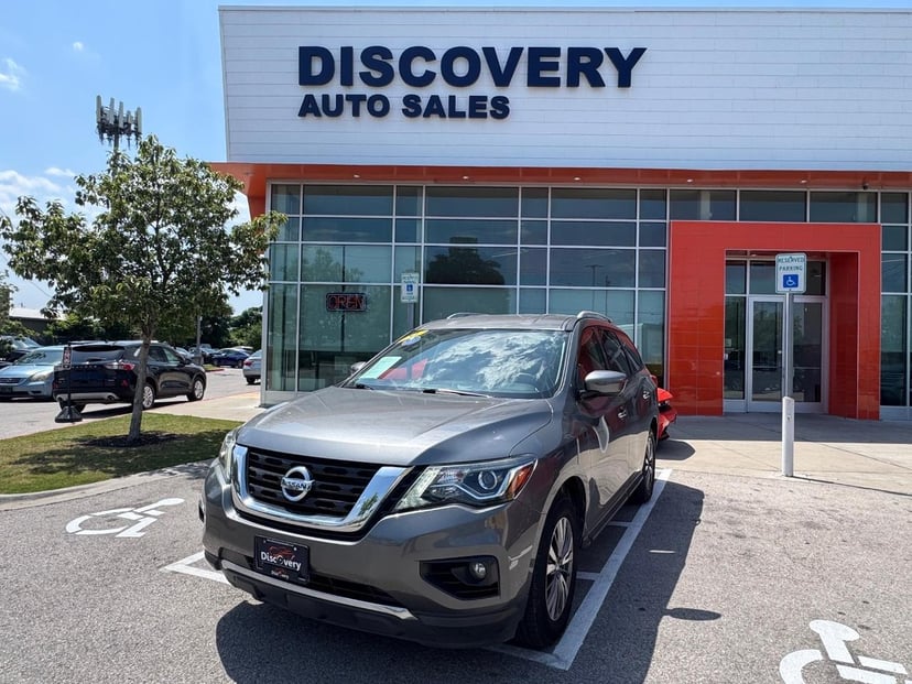2020 Nissan Pathfinder - Image 1