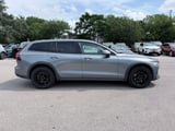 2021 Volvo V60 - Preview 5