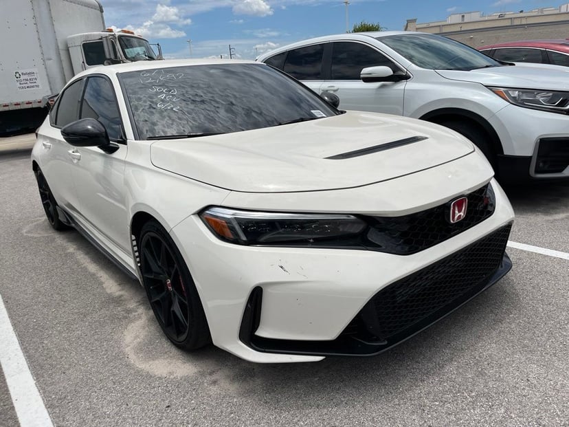 2025 Honda Civic Type R - Image 1