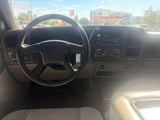 2004 Chevrolet Suburban - Preview 9