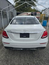 2017 Mercedes-Benz E-Class - Preview 5